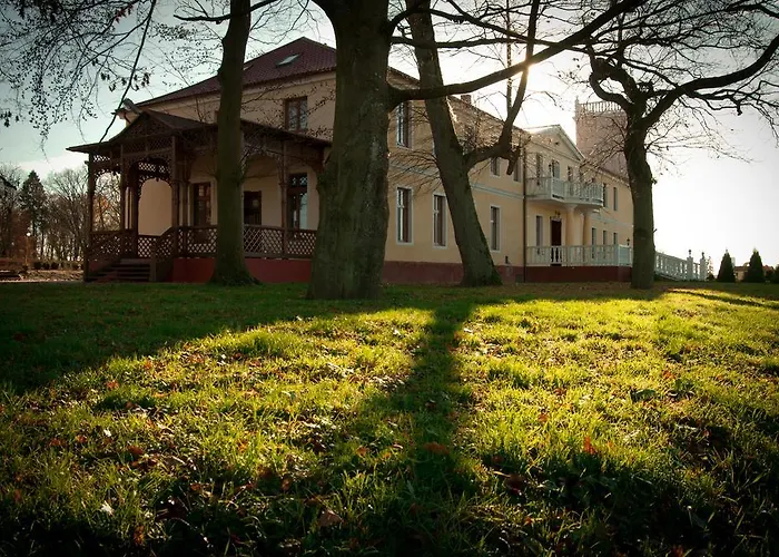 Palac Parkowy W Parnowie *