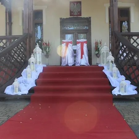 Palac Parkowy W Parnowie Kołobrzeg