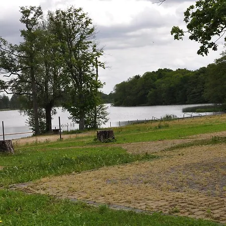 Bed and breakfast Palac Parkowy W Parnowie