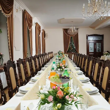 Bed and breakfast Palac Parkowy W Parnowie *