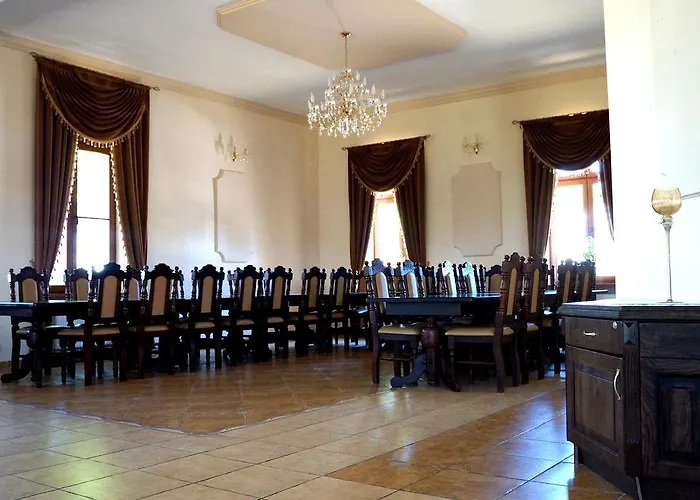 Bed and breakfast Palac Parkowy W Parnowie Kołobrzeg